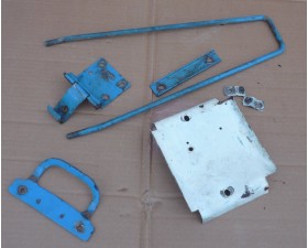 SADA DÍLŮ - DRŽÁKY, KRYTY - JAWA 50/20,21